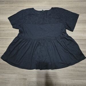 Torrid Black Lace Accent Blouse Size 1